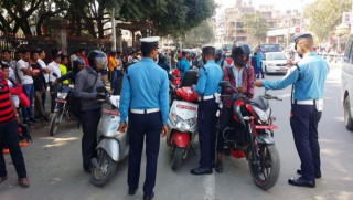 ट्राफिक कारबाही : मकवानपुरमा एक वर्षमा दुई करोड ४१ लाख राजस्व सङ्कलन