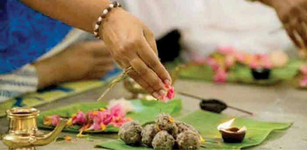 आज आश्विन कृष्ण औँसी, पिण्डदान गरी सोह्र श्राद्ध समापन गरिँदै