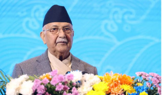 अब राजतन्त्र ब्युँतने सपना नदेखे  हुन्छः प्रधानमन्त्री