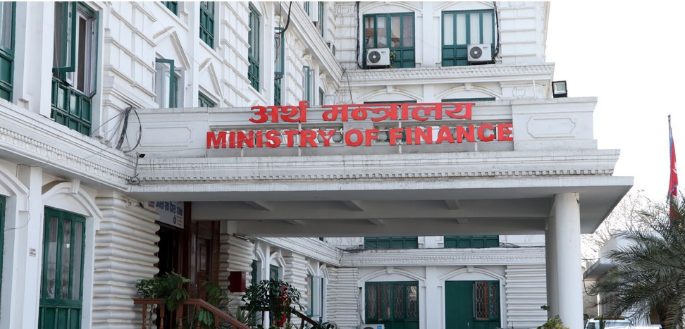 प्रदेश र स्थानीय तहलाई ४ खर्ब २४ अर्ब २७ करोड वित्तीय हस्तान्तरण (सूचीसहित)