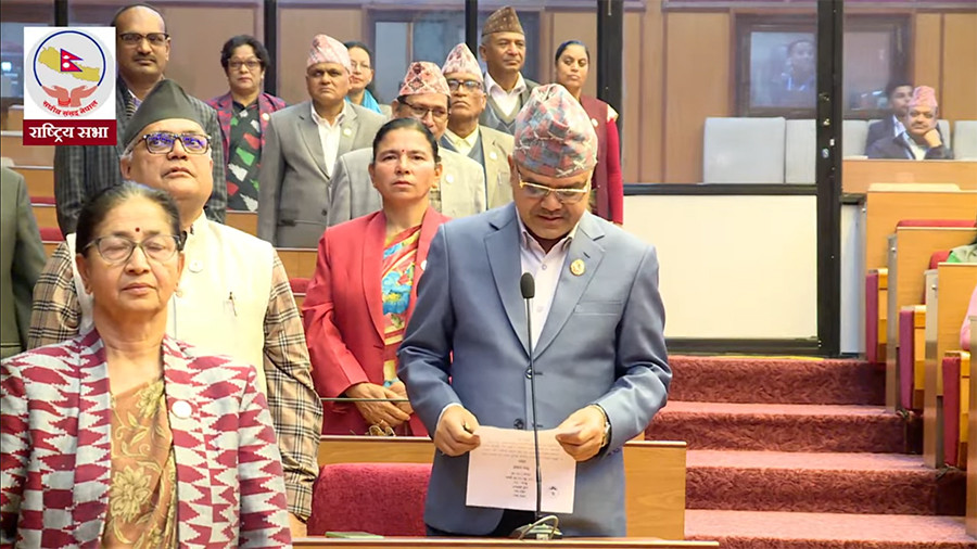कुलमानलाई हटाएको विरोधमा राष्ट्रिय सभा बैठक पनि अवरुद्ध