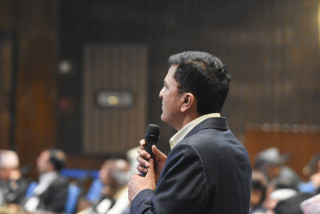 ‘लफंगाहरूलाई जनताको घर जलाउन पठाएर ज्ञानेन्द्रले सम्झौता भंग गरे’