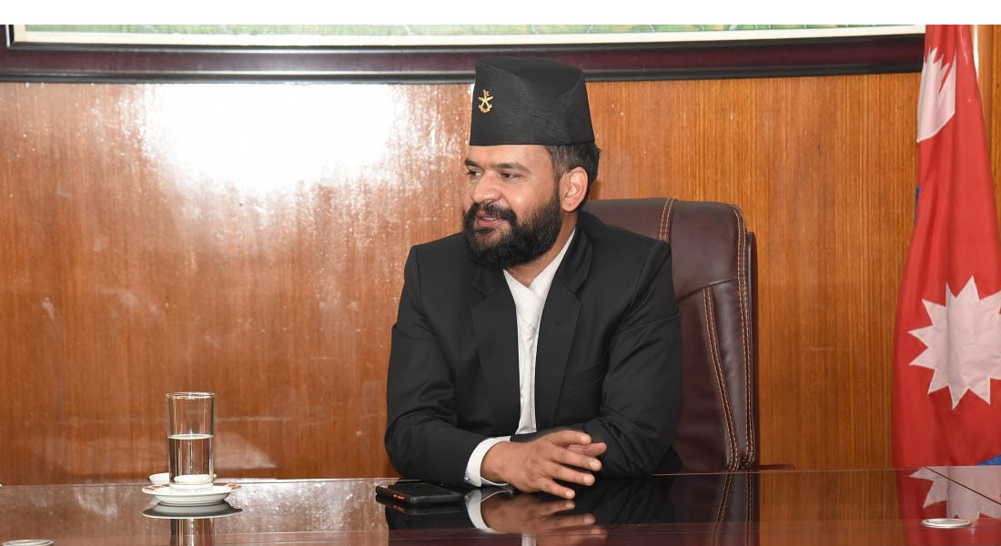 नौ दिनपछि कार्यालय गए मेयर बालेन