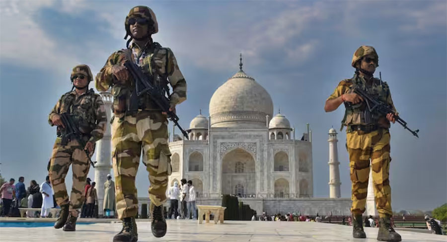 भारतमा स्वास्थ्यकर्मी र कर्मचारीको बिदा रद्द, शिक्षणसंस्था र विमानस्थलहरु बन्द