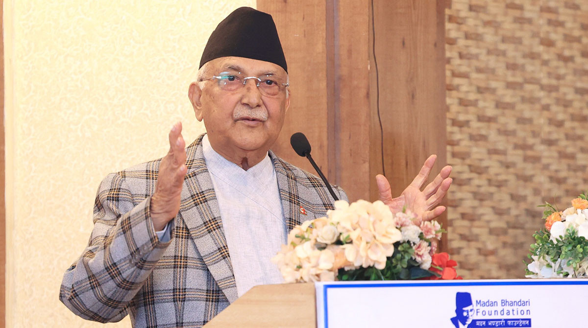 विद्या भण्डारी राजनीतिमा आउनु हुन्छ भनेर पार्टीले मानेको र ठानेको छैन:  केपी ओली