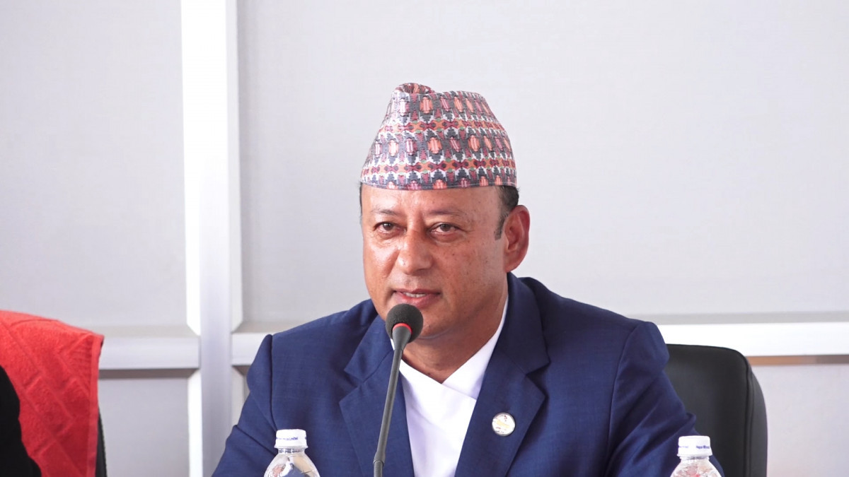 नेपाली कांग्रेसको कडा कदम: दीपक खड्कासहित दुई नेतालाई सोधियो स्पष्टीकरण