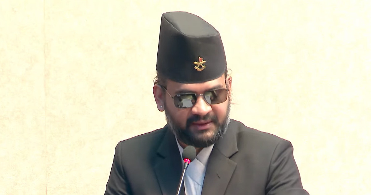 बालेनको स्वास्थ्यमा समस्या, फर्किए काठमाडौं