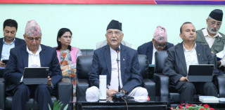 एमाले बैठक : ओलीले गरे समसामयिक राजनीतिक ब्रिफिङ, विष्णु पौडेल र शंकर पोखरेलकाका दुई प्रतिवेदन पेश