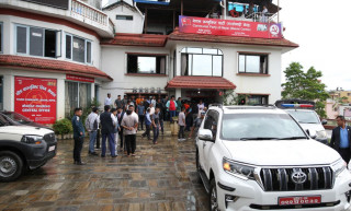 गुट र स्वार्थ समूह विघटन गर्नेसहित यस्ता छन् माओवादीको ११ बुँदे निर्णय