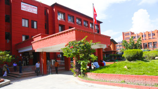 ३४ वर्षपछि स्वास्थ्य सेवामा ९७७ नयाँ स्थायी दरबन्दी थप्दै स्वास्थ्य मन्त्रालय