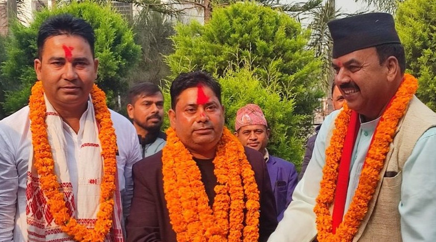 रुपन्देही-३ का जसपा नेपालका उम्मेदवार यादव एमाले प्रवेश