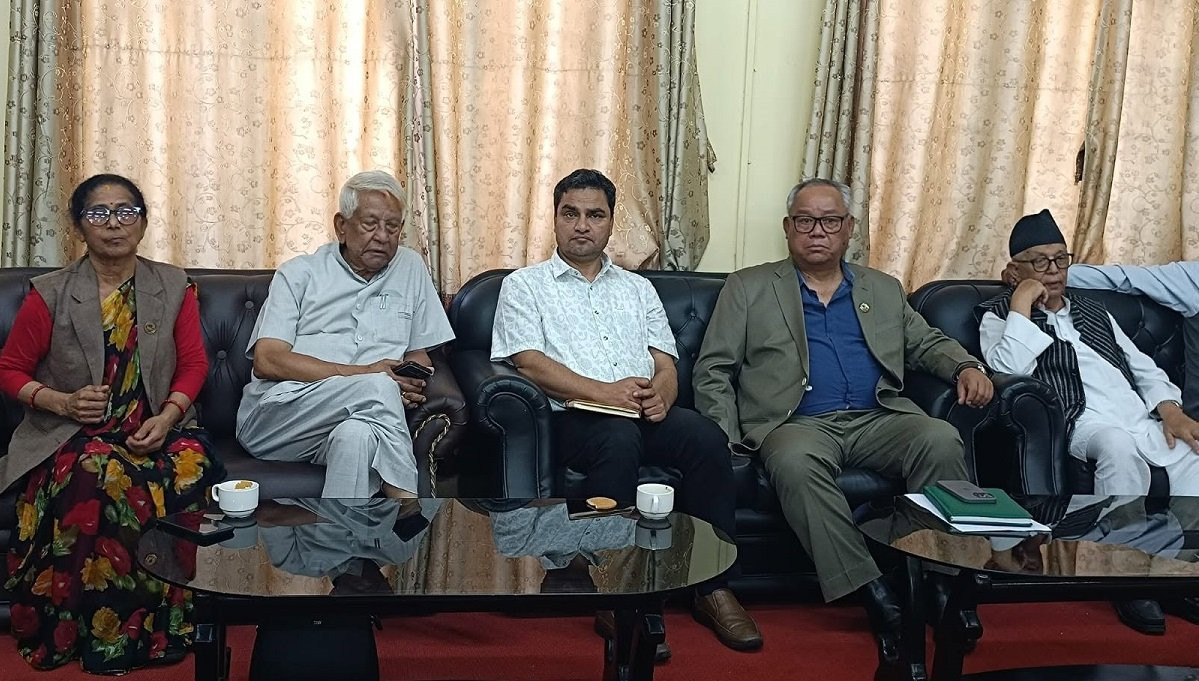 कांग्रेस संसदीय दलको बैठक सुरु
