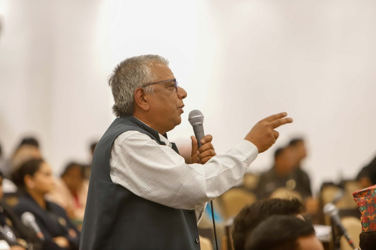 संसदमै प्रेसर हाई भएर लडे सांसद भरत खड्का